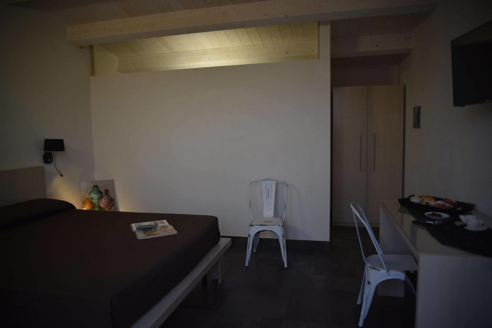 La Mela Di Venere Villa Palazzolo Acreide Luaran gambar
